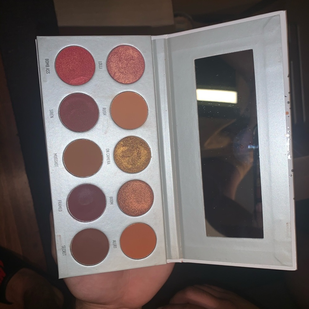 Jaclyn Hill Palette